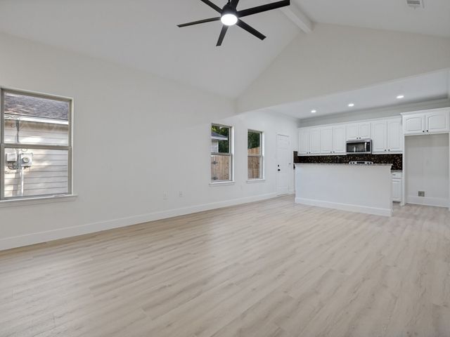 214 Lewis Street, Waxahachie, TX 75165