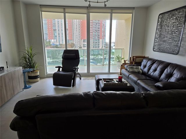 3340 NE 190th St 606, Aventura, FL 33180