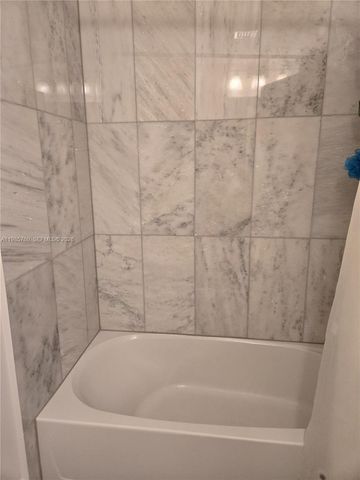 3340 NE 190th St 606, Aventura, FL 33180