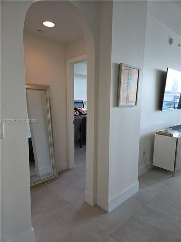 3340 NE 190th St 606, Aventura, FL 33180