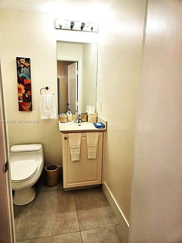 3340 NE 190th St 606, Aventura, FL 33180