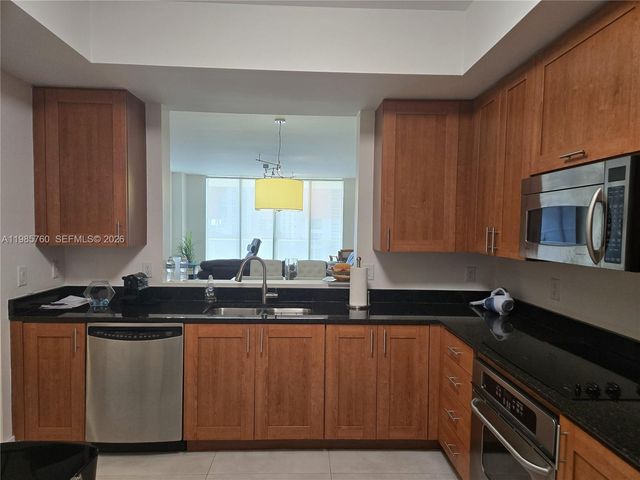 3340 NE 190th St 606, Aventura, FL 33180