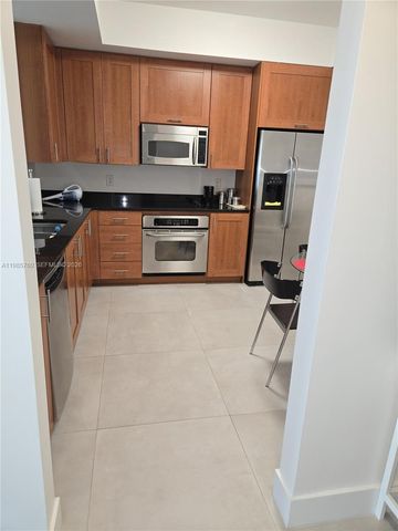 3340 NE 190th St 606, Aventura, FL 33180