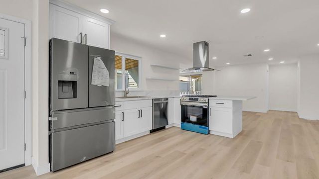 499 Millpond Drive, San Jose, CA 95125