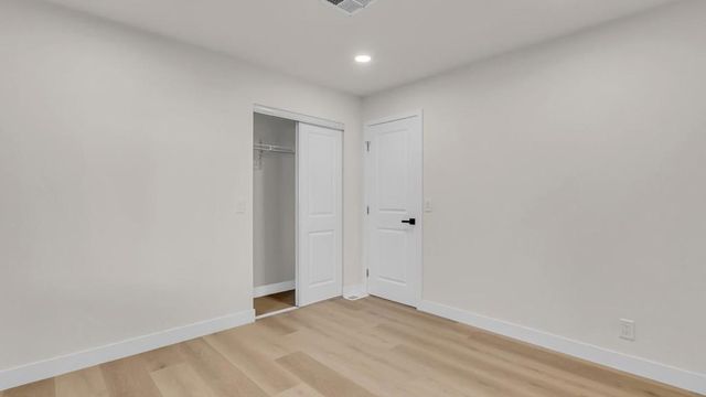 499 Millpond Drive, San Jose, CA 95125