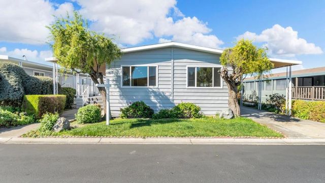 499 Millpond Drive, San Jose, CA 95125