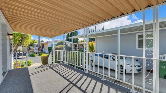 499 Millpond Drive, San Jose, CA 95125