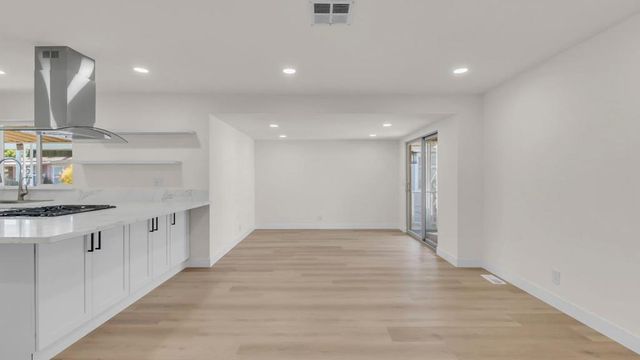 499 Millpond Drive, San Jose, CA 95125