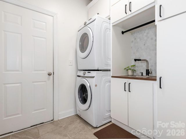 2160 Moselle Drive, Monroe, NC 28110