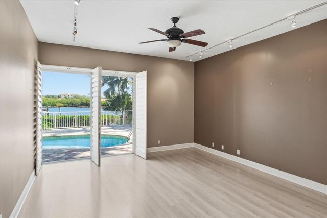 3164 Casseekey Island Road, Jupiter, FL 33477