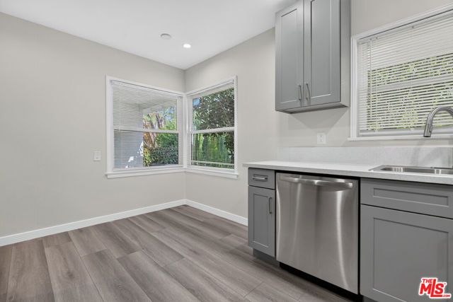 441 Dartmouth Road, Burbank, CA 91504
