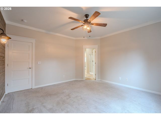 2156 Sw 14TH Dr, Gresham, OR 97080