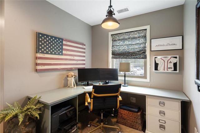 4900 W 79th Street, Prairie Village, KS 66208