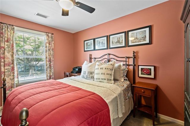 4900 W 79th Street, Prairie Village, KS 66208