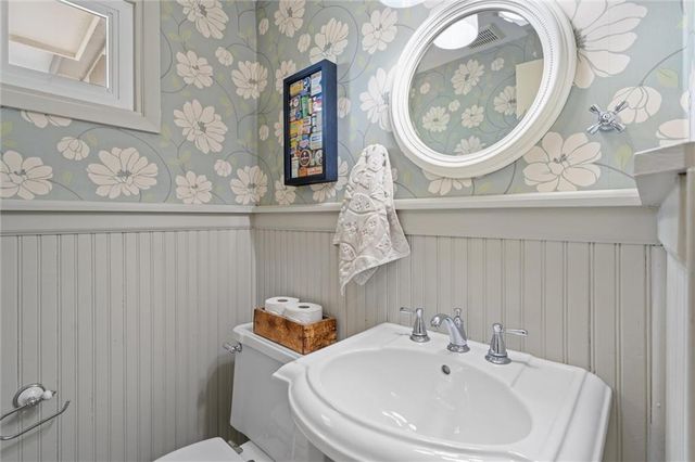 4900 W 79th Street, Prairie Village, KS 66208