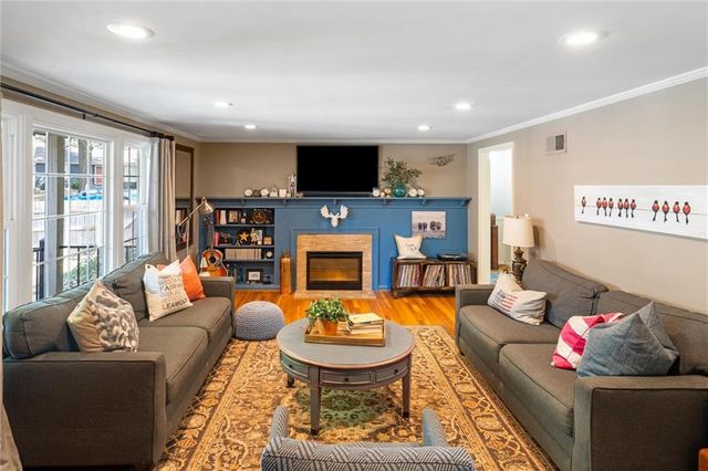 4900 W 79th Street, Prairie Village, KS 66208