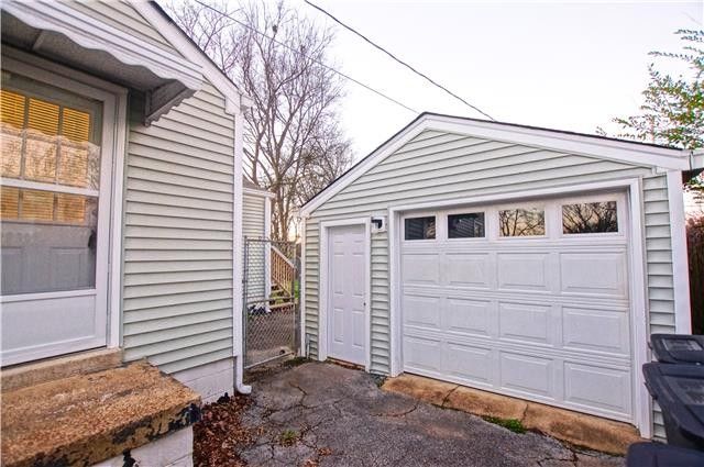 5420 Knob Rd, Nashville, TN 37209