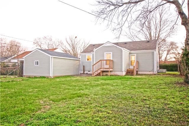 5420 Knob Rd, Nashville, TN 37209