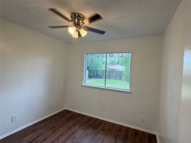 3325 Lariat Lane, Garland, TX 75042