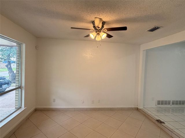 3325 Lariat Lane, Garland, TX 75042