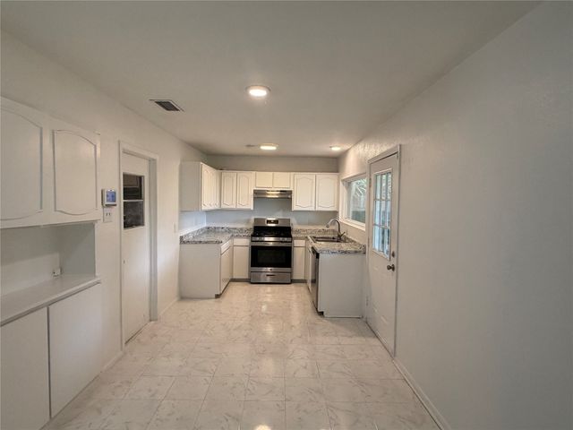 3325 Lariat Lane, Garland, TX 75042