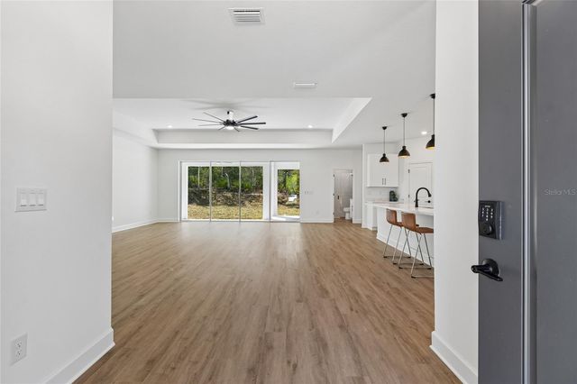 11248 FLOCK AVENUE, Weeki Wachee, FL 34613
