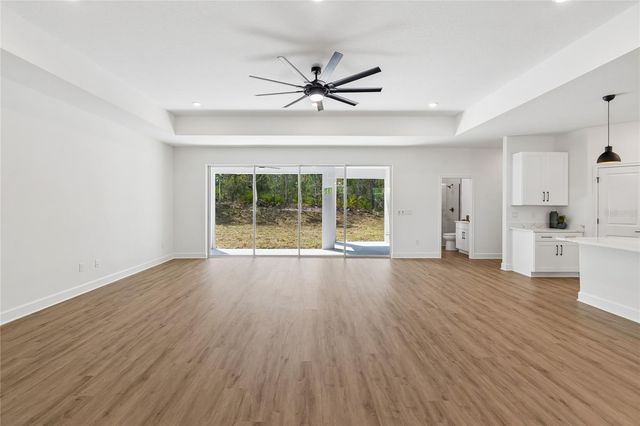 11248 FLOCK AVENUE, Weeki Wachee, FL 34613