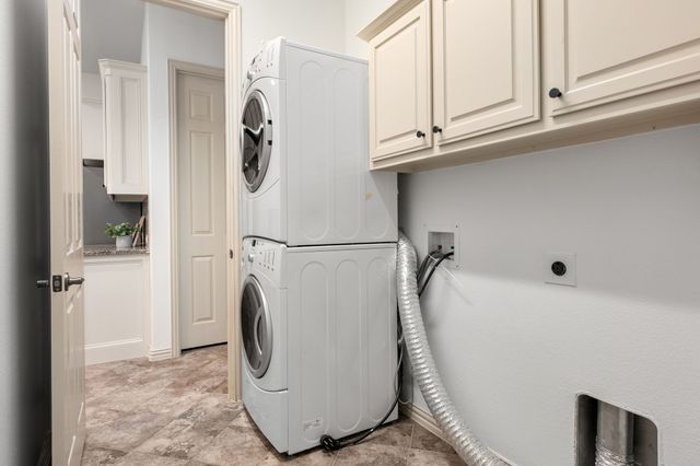 8005 Gallery Way, Mckinney, TX 75072