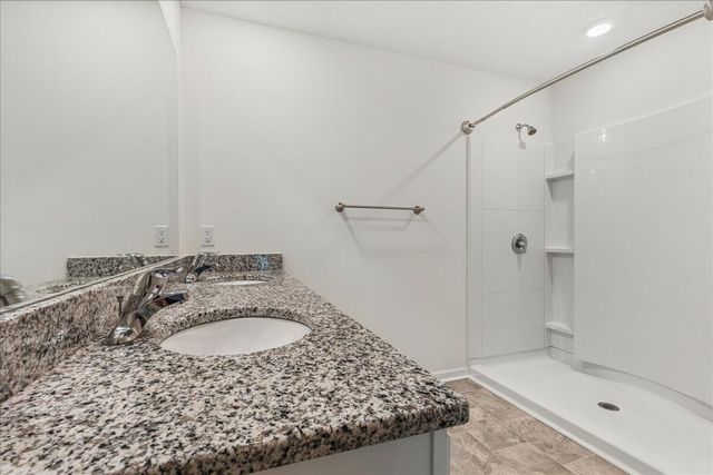 117 Crescent Circle, Niota, TN 37826