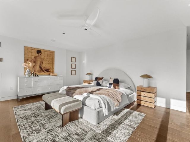 10 Rogers Street PH4, Cambridge, MA 02142