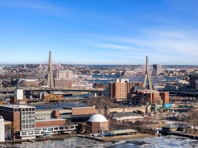 10 Rogers Street PH4, Cambridge, MA 02142