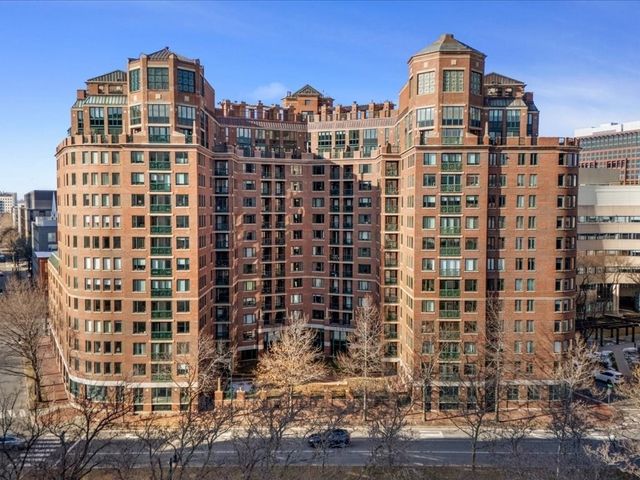 10 Rogers Street PH4, Cambridge, MA 02142