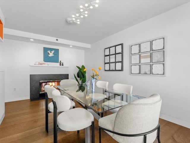 10 Rogers Street PH4, Cambridge, MA 02142