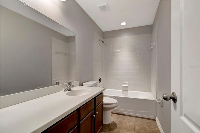 8406 CHERRY BRANCH DRIVE, Ruskin, FL 33573