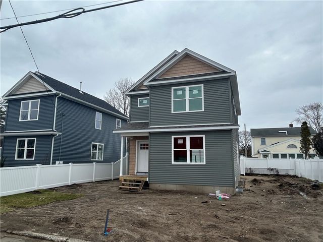 57 Cedarbrook Road, Pawtucket, RI 02861