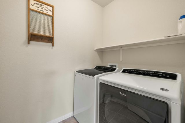 203 Longview LN, Georgetown, TX 78633