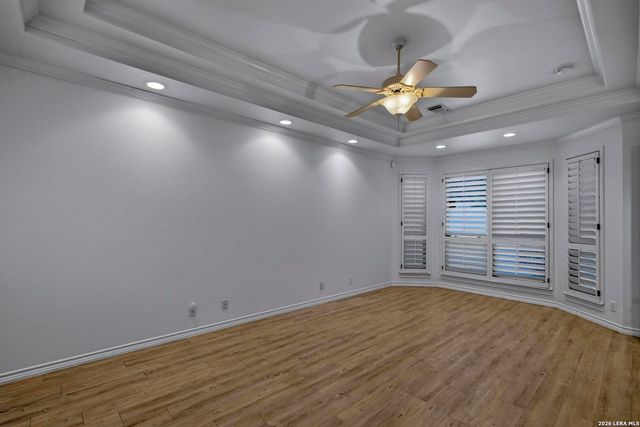 8 ORSINGER FRG, San Antonio, TX 78230