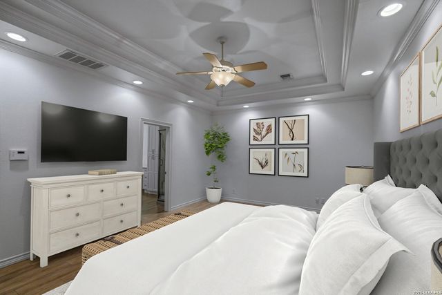 8 ORSINGER FRG, San Antonio, TX 78230