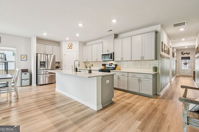 674 Valdosta Drive, Canton, GA 30114