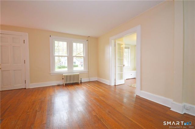 86 Main Street, Newtown, CT 06470