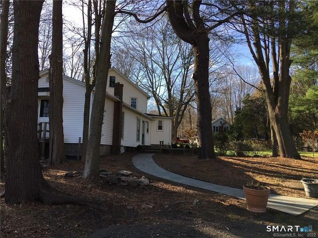 86 Main Street, Newtown, CT 06470