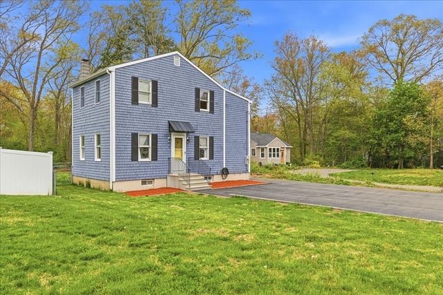 9 Douglas Ave, Norwell, MA 02061