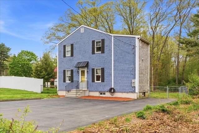 9 Douglas Ave, Norwell, MA 02061