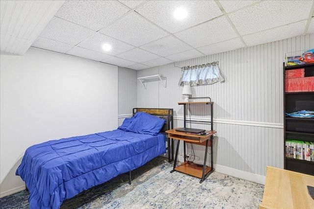 9 Douglas Ave, Norwell, MA 02061