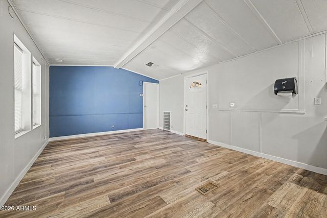 8601 N 71st Avenue 83, Glendale, AZ 85301