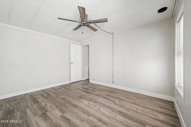 8601 N 71st Avenue 83, Glendale, AZ 85301