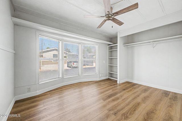 8601 N 71st Avenue 83, Glendale, AZ 85301