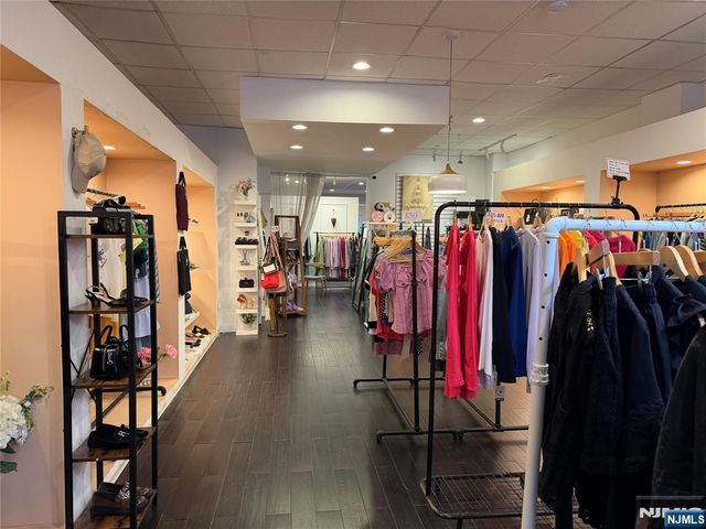 739 Anderson Avenue, Cliffside Park, NJ 07010