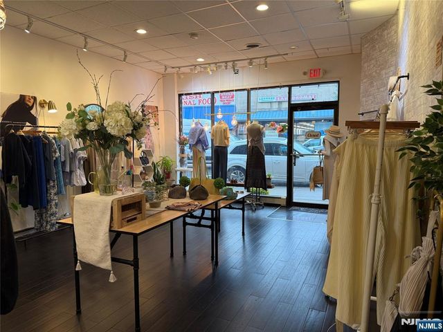 739 Anderson Avenue, Cliffside Park, NJ 07010