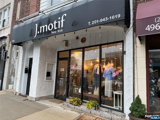 739 Anderson Avenue, Cliffside Park, NJ 07010